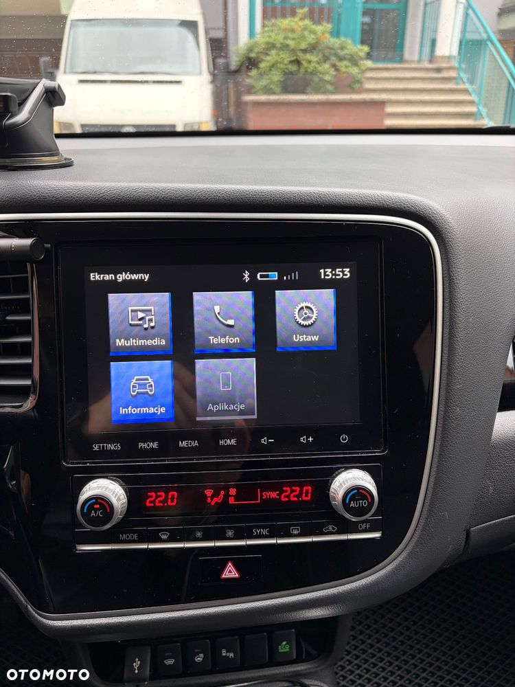 Mitsubishi Outlander 2.0 Instyle SDA 4WD CVT - 23