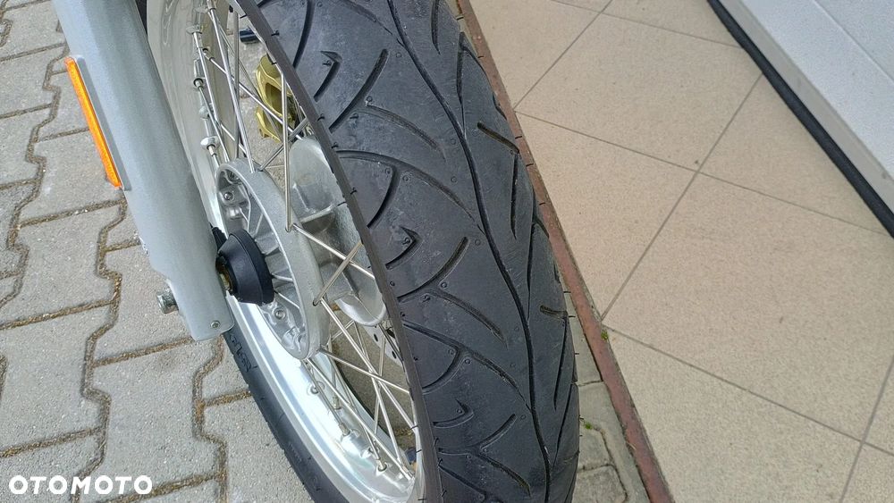 Royal Enfield Continental - 29