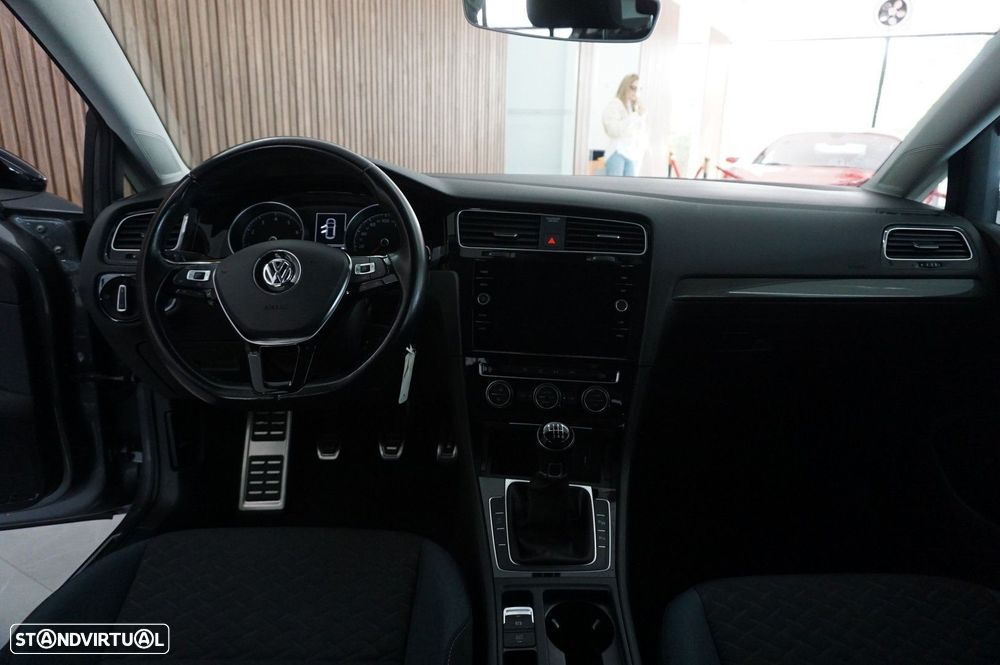 VW Golf 1.0 TSI OPF IQ.DRIVE - 6