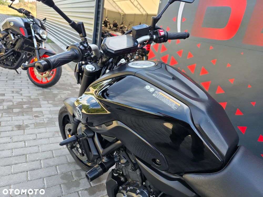 Yamaha MT - 10
