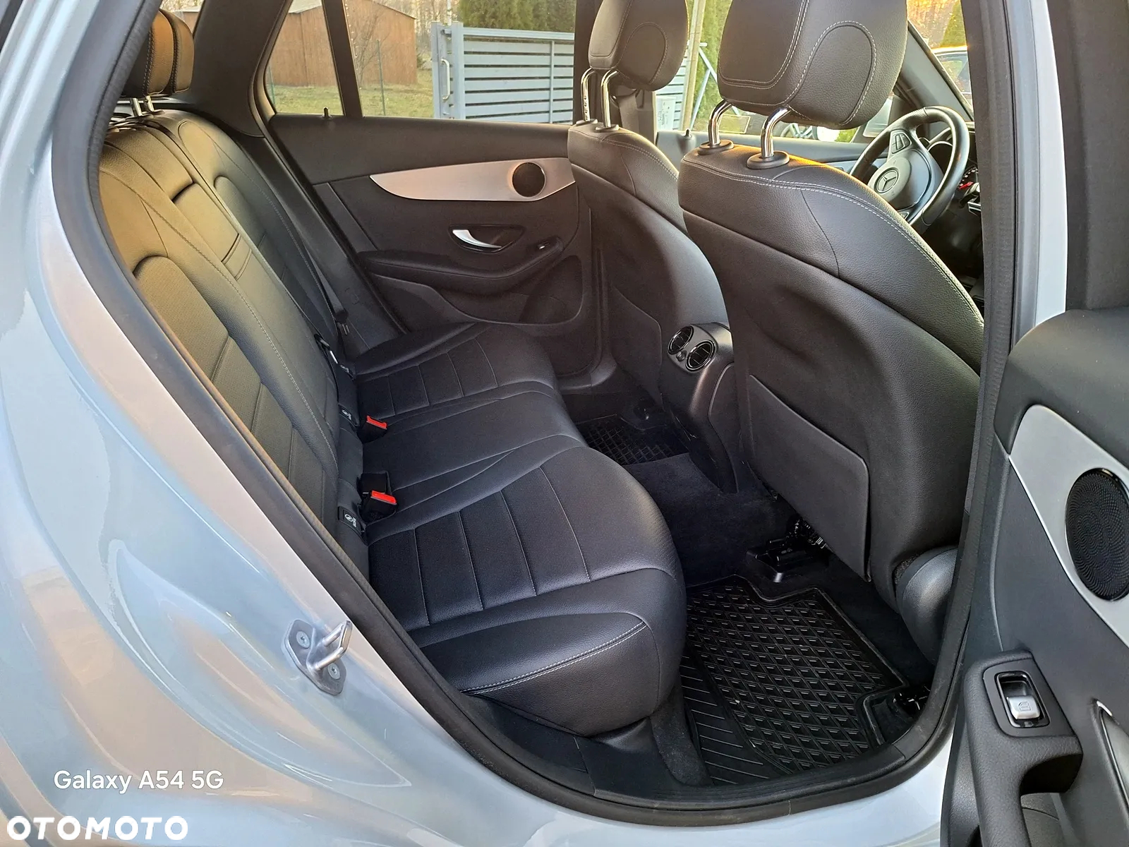 Mercedes-Benz GLC - 23