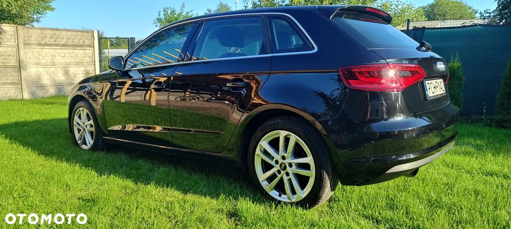 Audi A3 Sportback - 11