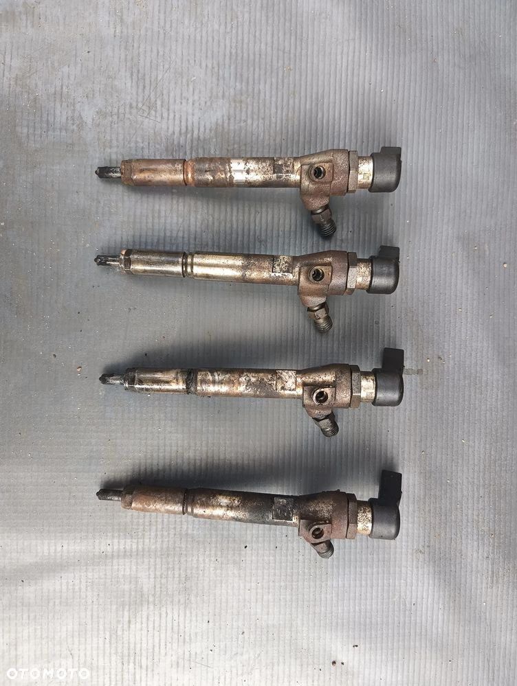 RENAULT 1.5 DCI wtrysk wtryskiwacz H8200294788 166009445R WTRYSKI - 1