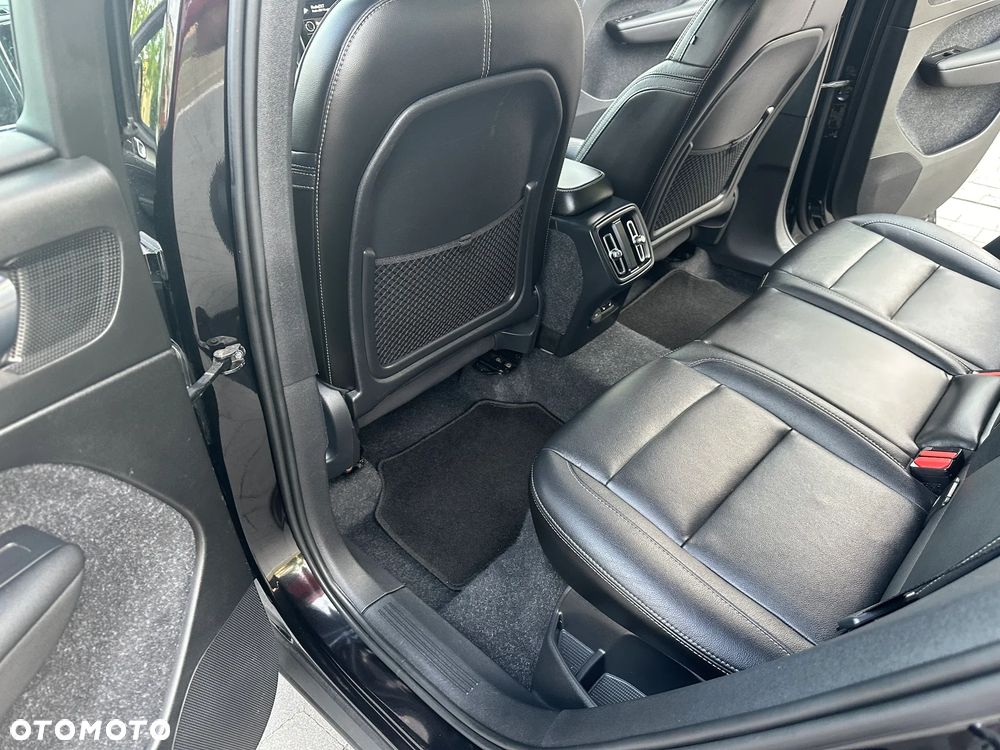 Volvo XC 40 D4 AWD Geartronic Inscription - 26