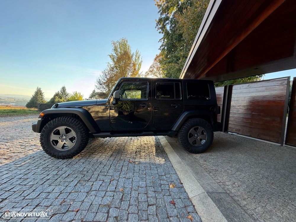 Jeep Wrangler Unlimited - 10