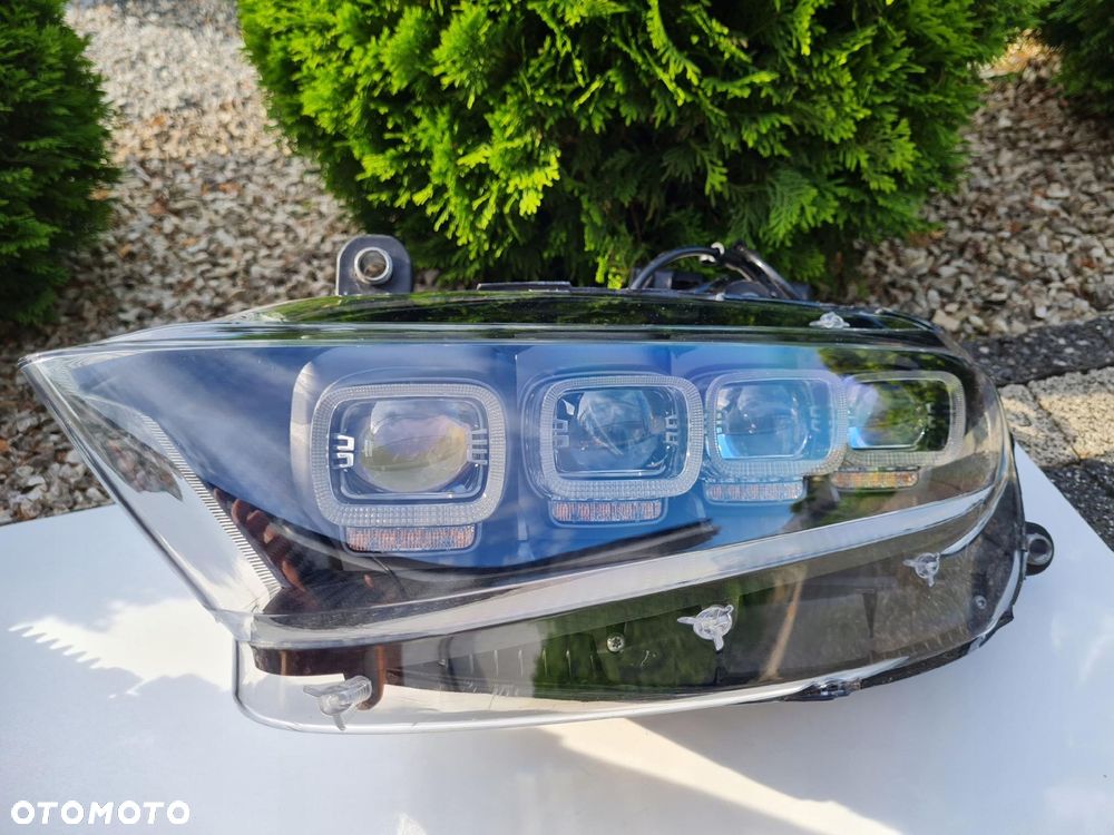 bugatti chiron full led matrix carbon 1 of 500 super sport 300+ pur sport - 3