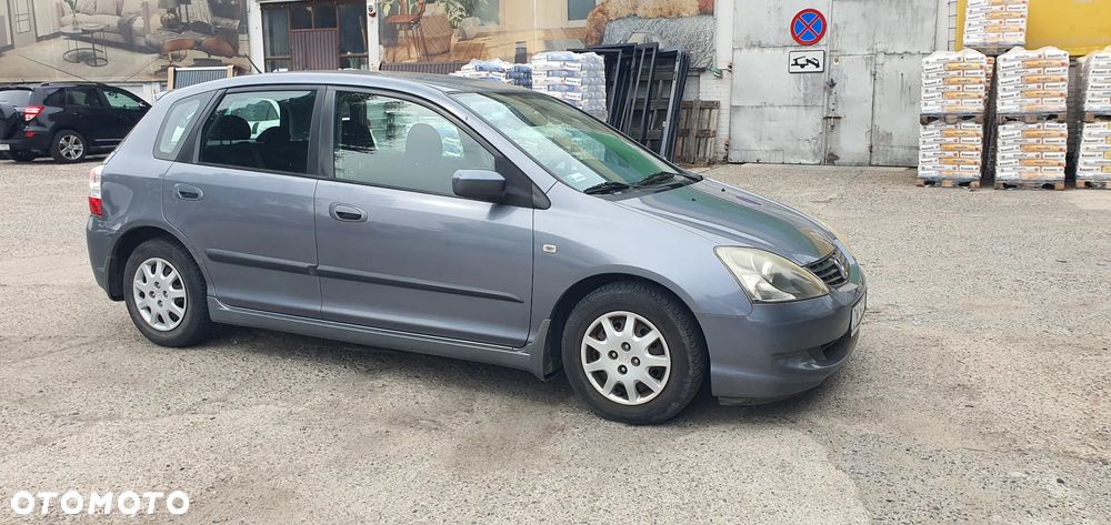 Honda Civic 1.4i S - 25