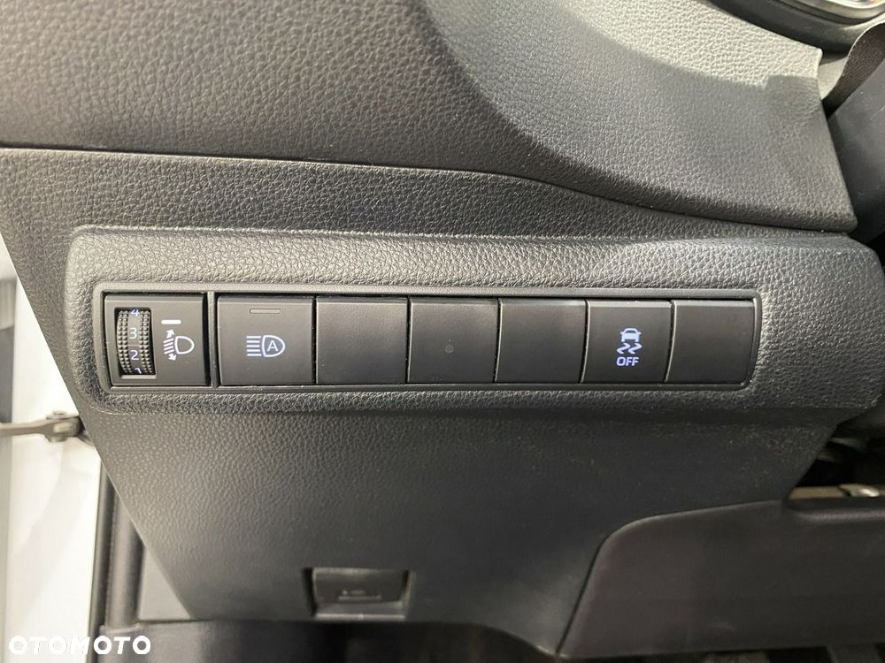 Toyota Corolla - 27