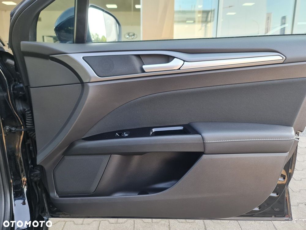 Ford Mondeo 2.0 TDCi Trend PowerShift - 27