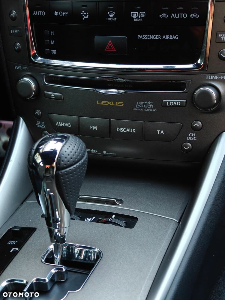 Lexus IS 250 F Sport - 30