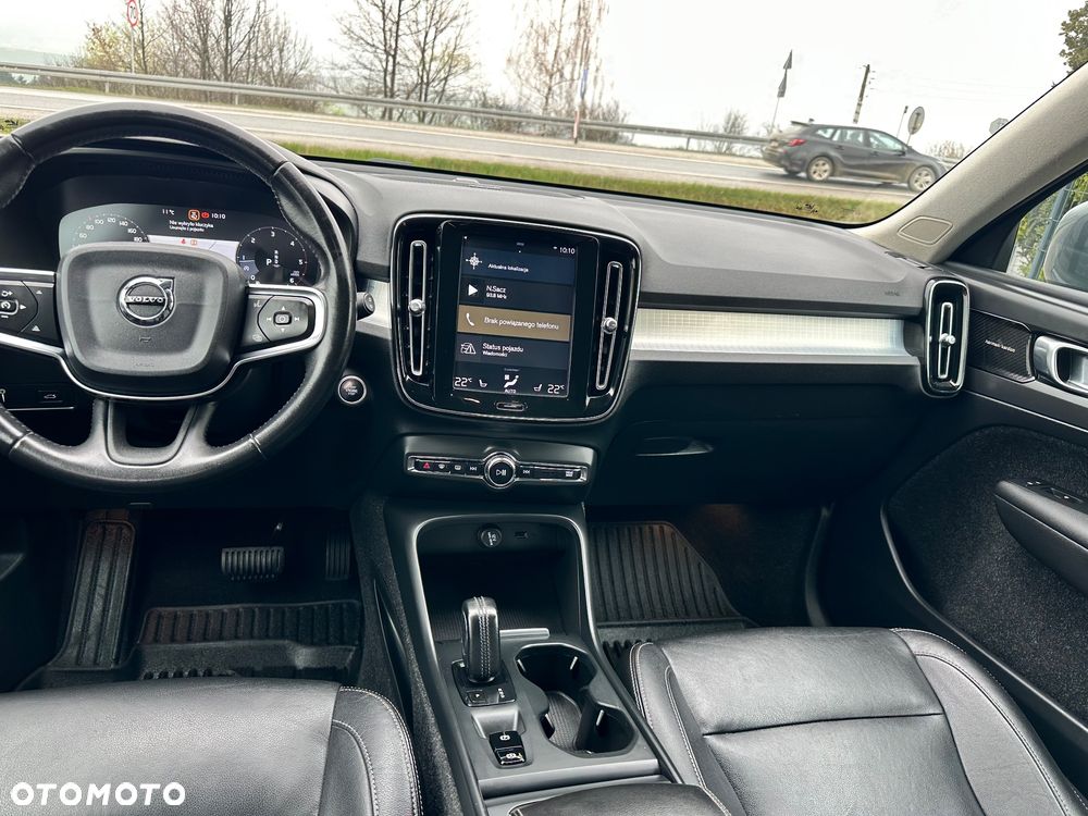 Volvo XC 40 D4 AWD - 34