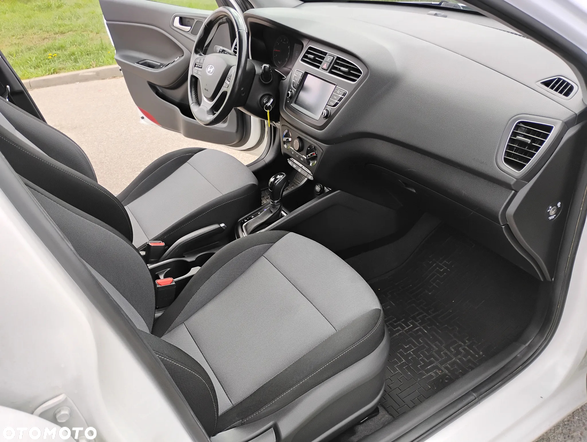 Hyundai i20 1.0 T-GDi Comfort DCT - 23
