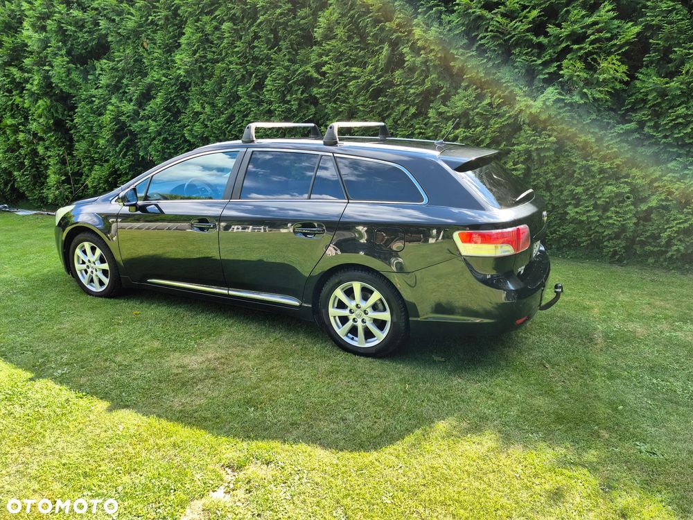 Toyota Avensis 2.0 D-4D Sol plus - 2