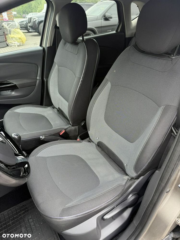 Renault Captur - 13