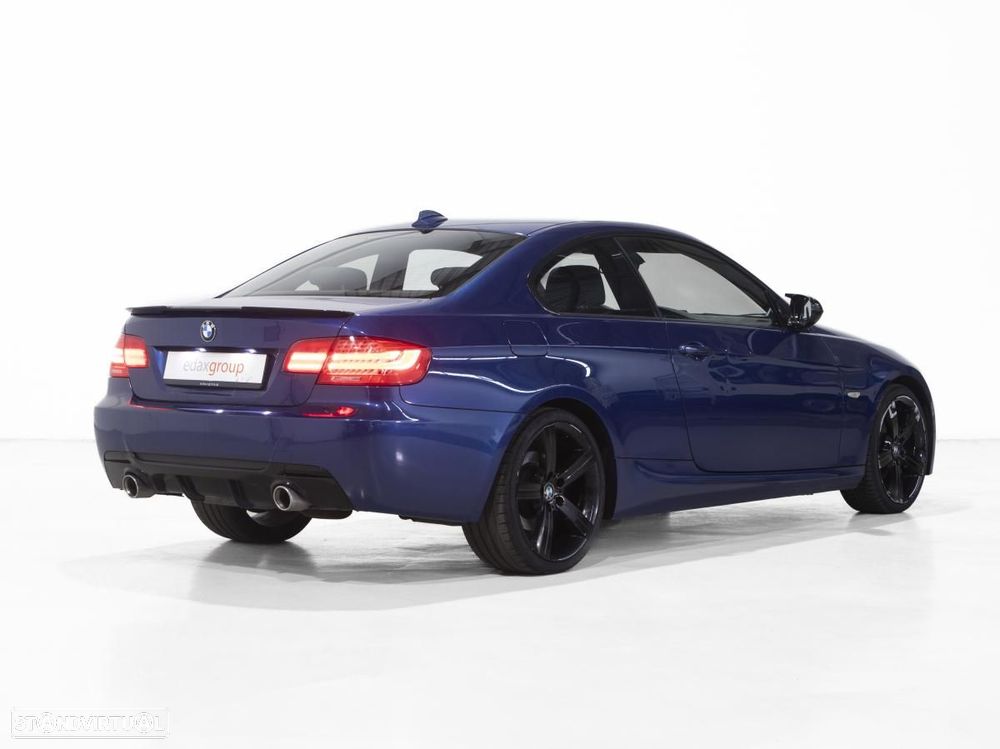 BMW 320 - 4