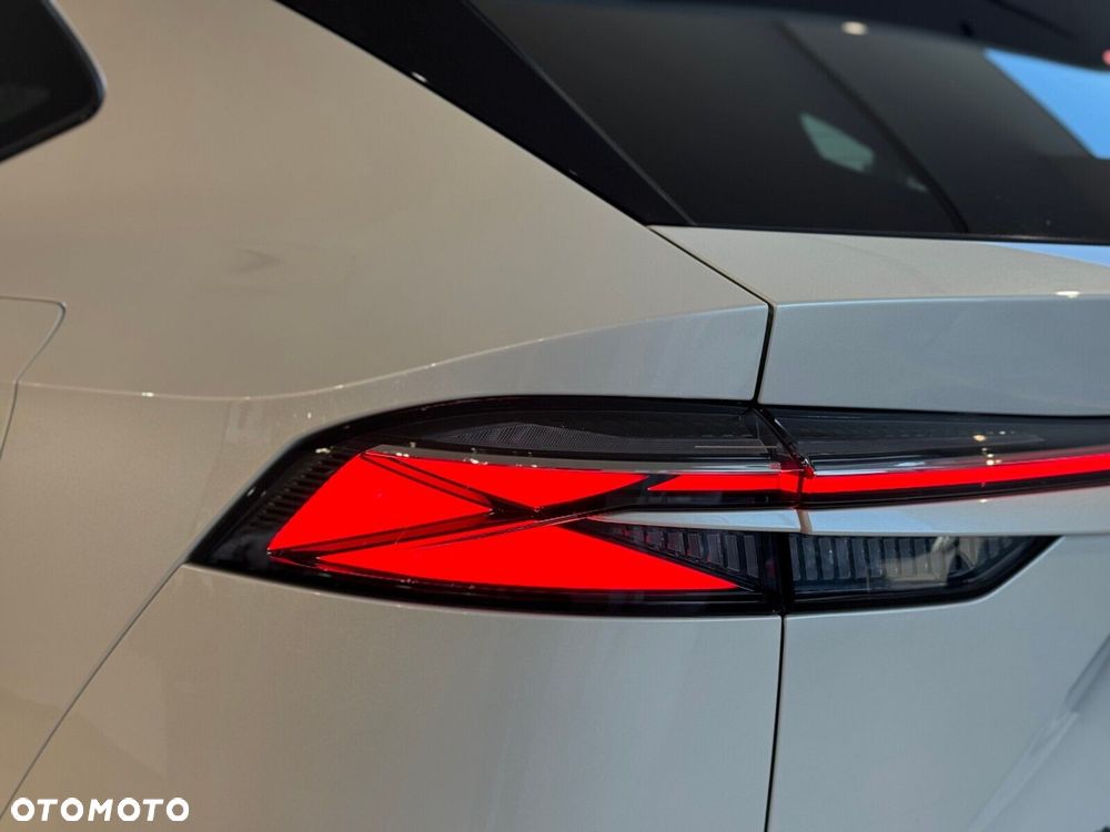 MG HS 1.5T PHEV Exclusive - 8