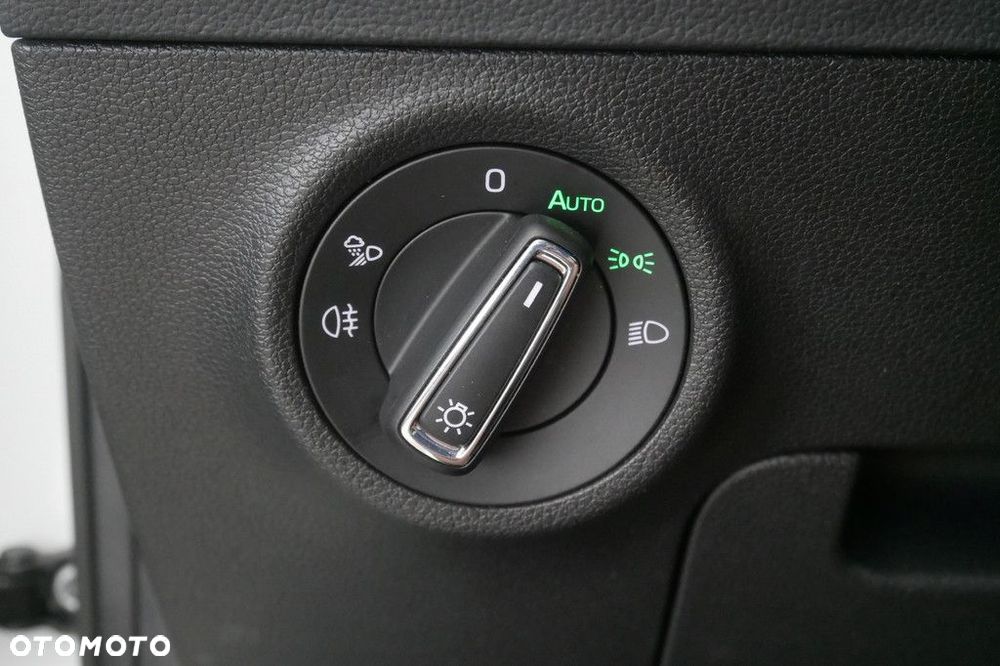 Skoda Karoq 1.5 TSI ACT Selection DSG - 30