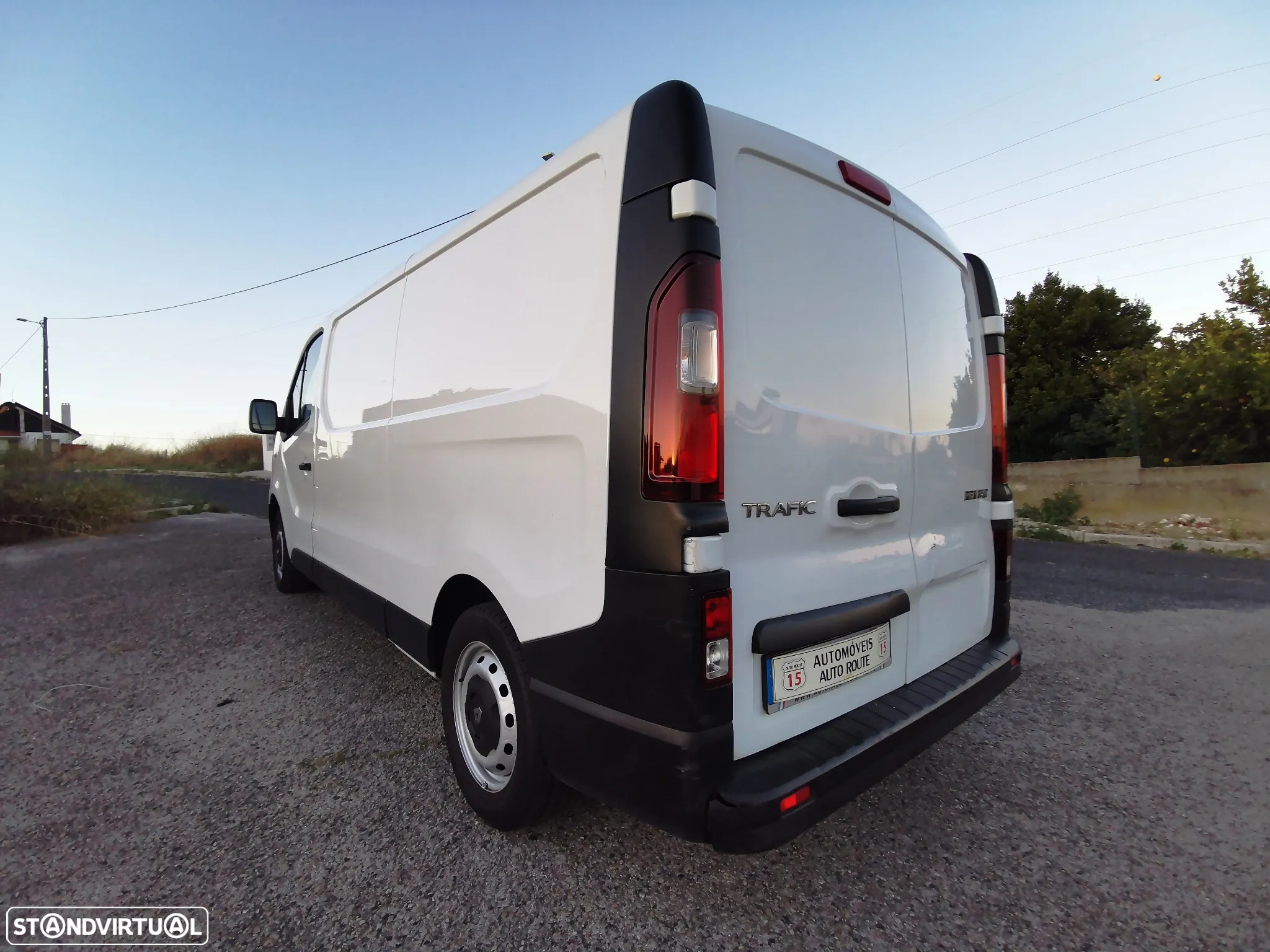 Renault TRAFIC L2H1 125CV - 3