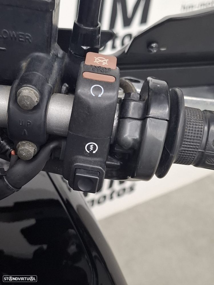 Honda XL 1000 VARADERO - 10