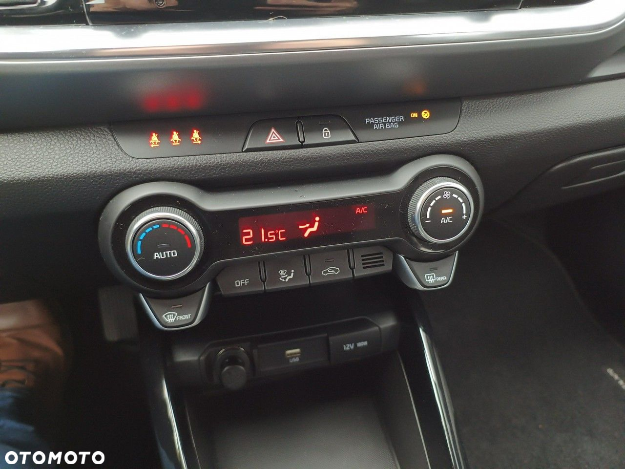 Kia Stonic - 17