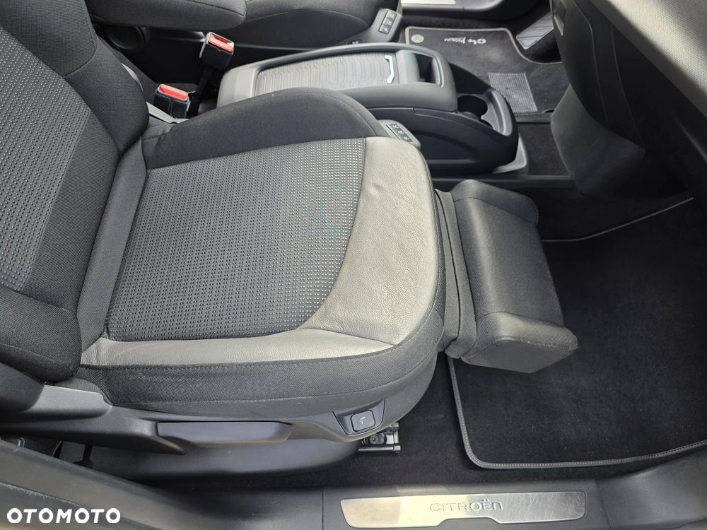 Citroën C4 Picasso BlueHDi 150 EAT6 Exclusive - 33