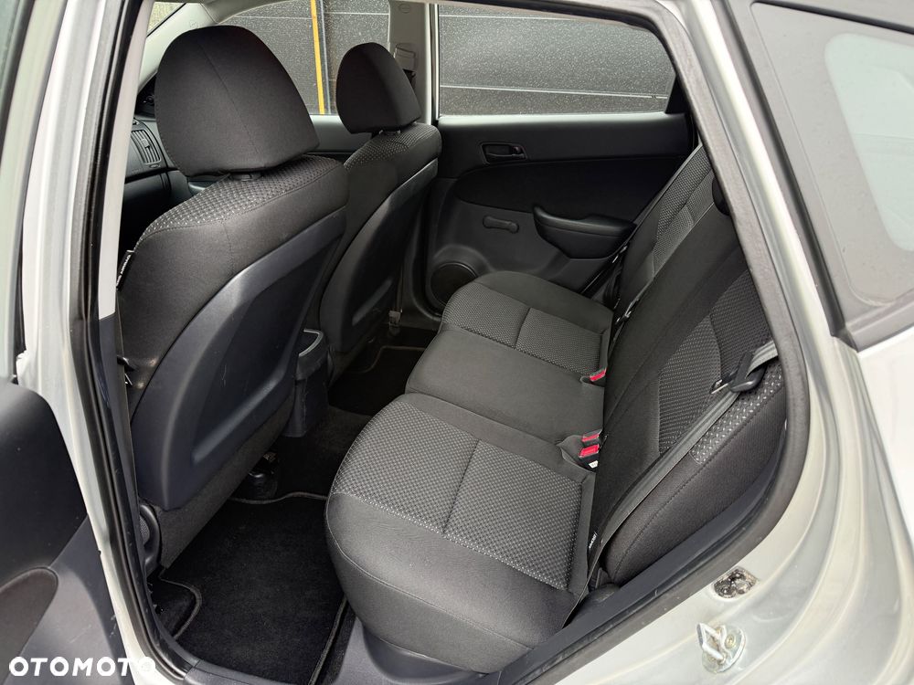 Hyundai i30 1.4 Classic - 16