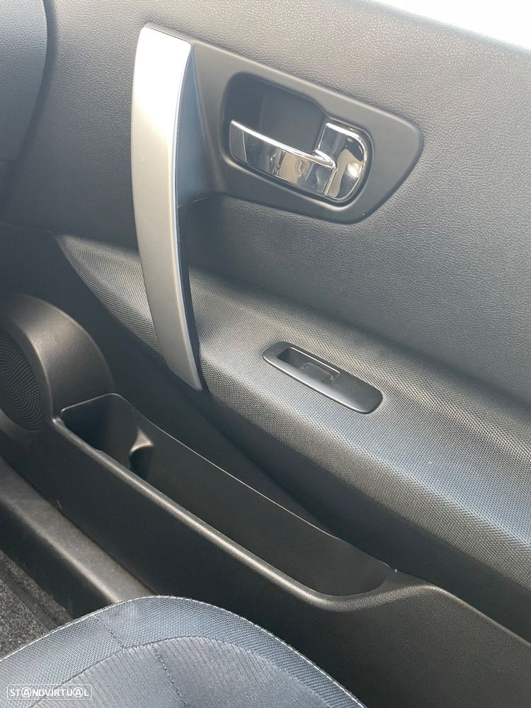 Nissan Qashqai 1.5 dCi 360 - 9