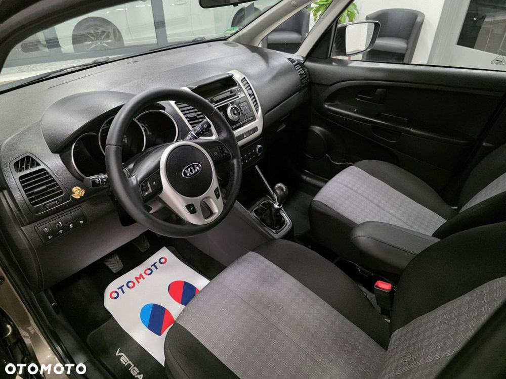 Kia Venga 1.4 CVVT Dream Team Edition - 11
