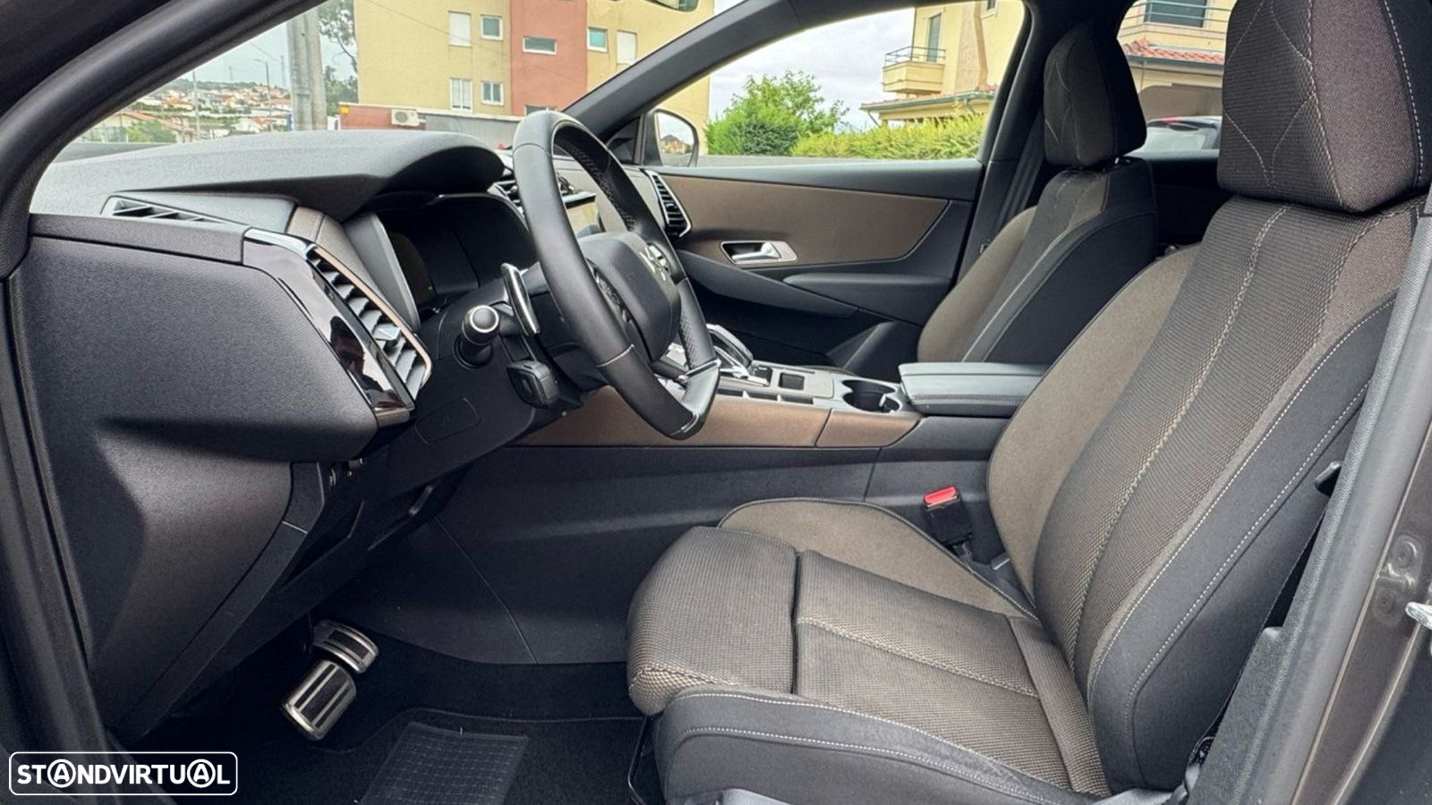 DS DS7 Crossback 1.5 BlueHDi Be Chic EAT8 - 12