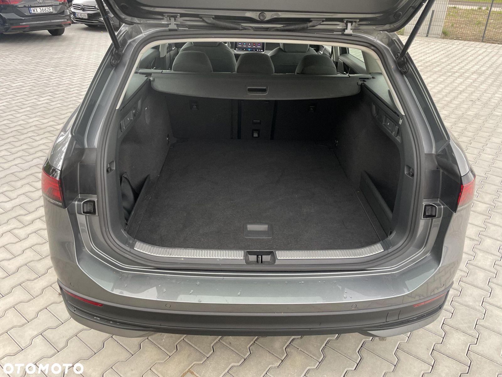 Volkswagen Passat - 19