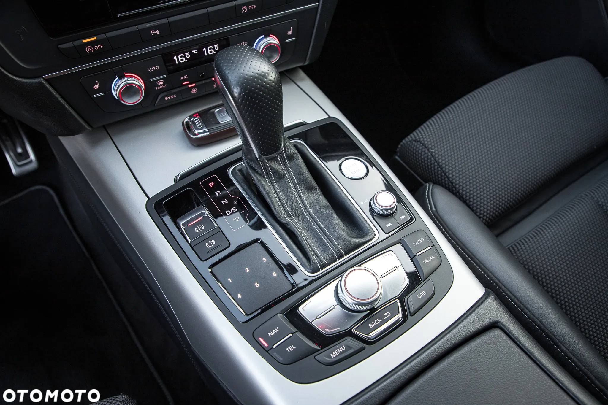 Audi A6 Avant 2.0 TDI Ultra DPF S tronic - 24