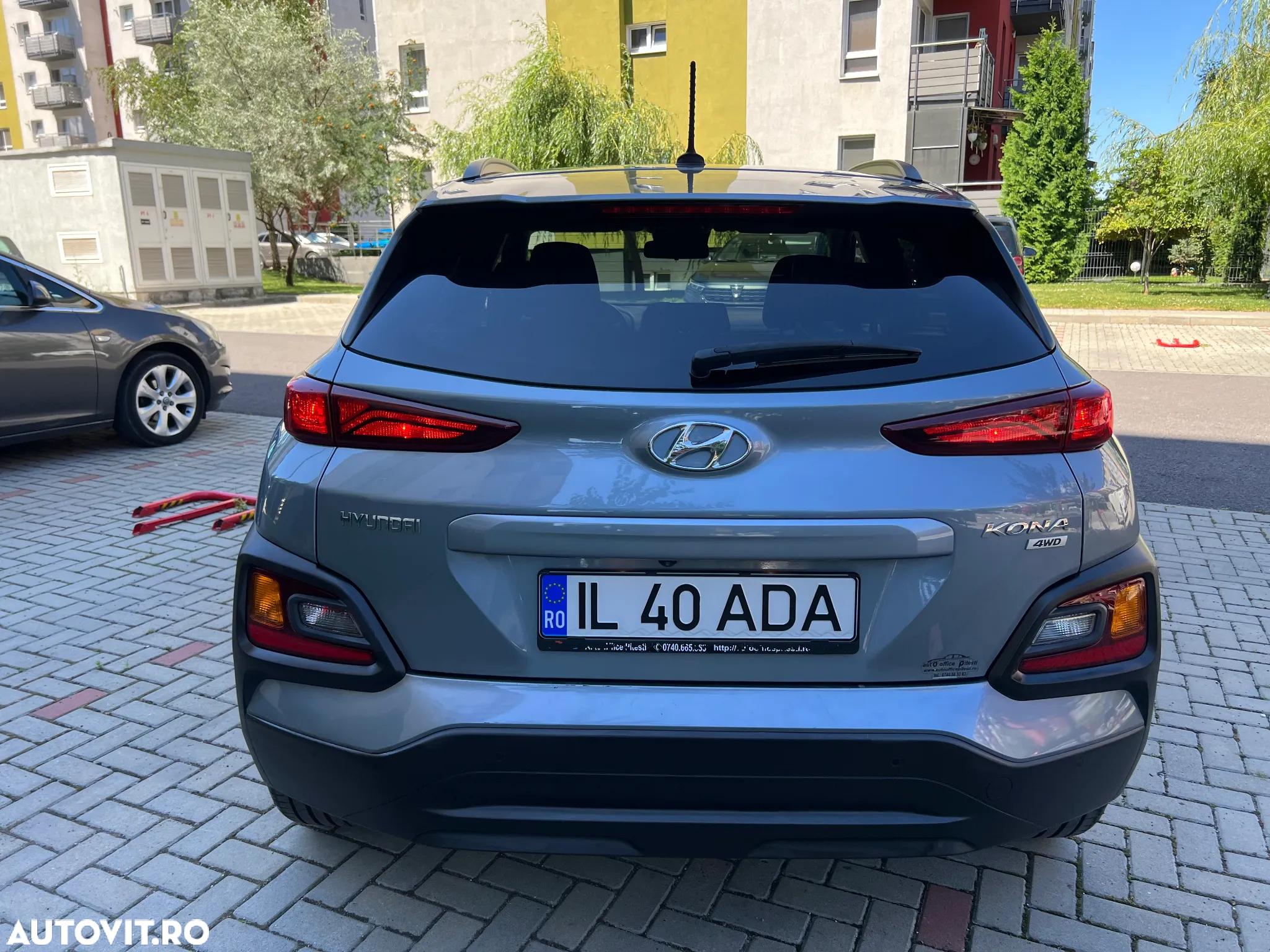 Hyundai KONA - 2