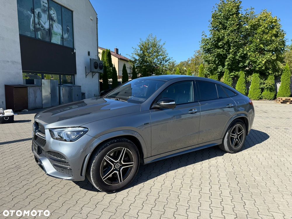 Mercedes-Benz GLE - 1