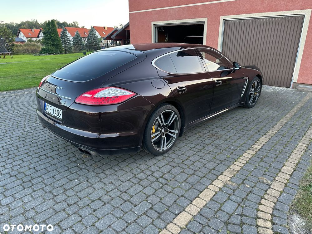 Porsche Panamera 4S PDK - 5