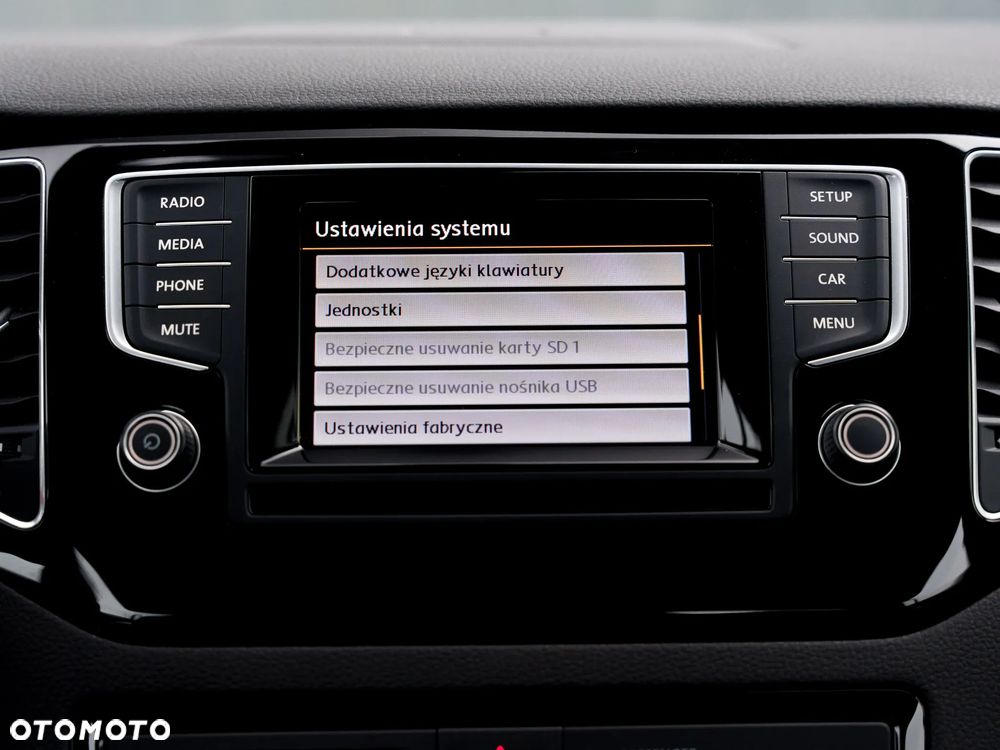 Volkswagen Golf Sportsvan 1.4 TSI (BlueMotion Technology) DSG Comfortline - 28