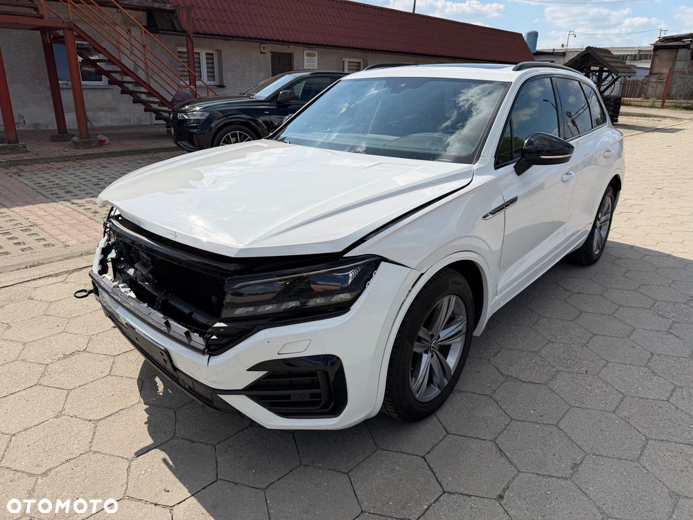 Volkswagen Touareg 3.0 V6 TDI SCR 4Motion Automatik R-Line - 40