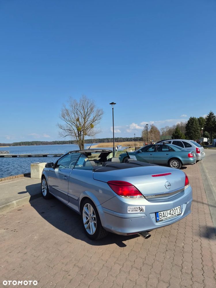 Opel Astra 1.8 Cosmo - 4