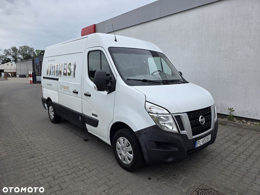 Nissan NV400 - 3