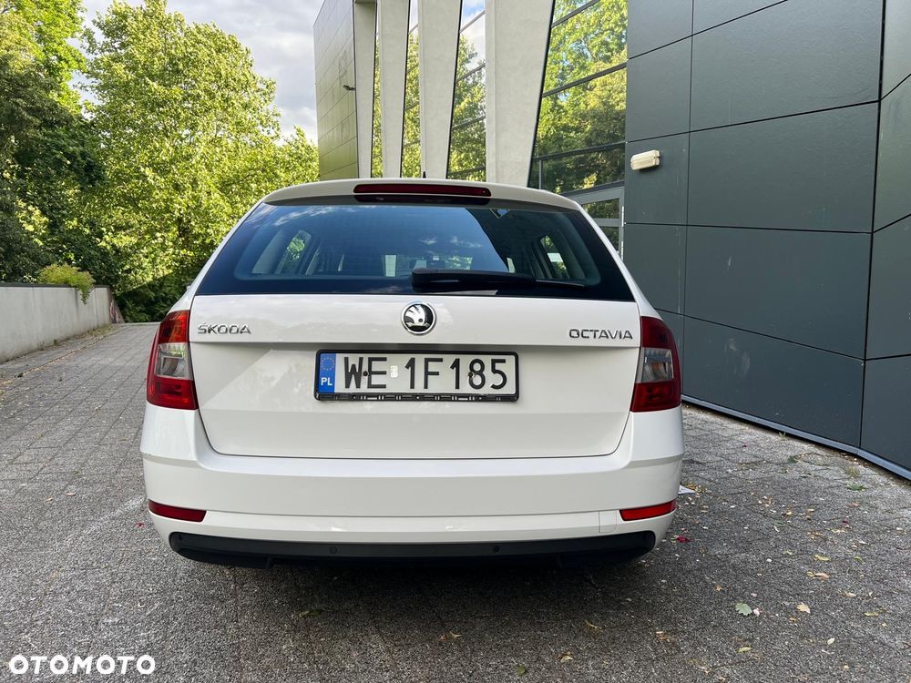 Skoda Octavia 1.6 TDI Ambition - 6