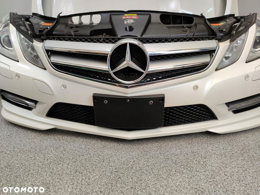 MERCEDES W207 AMG ZDERZAK WZMOCNIENIE CHŁODNICE LAMPY 650 - 3