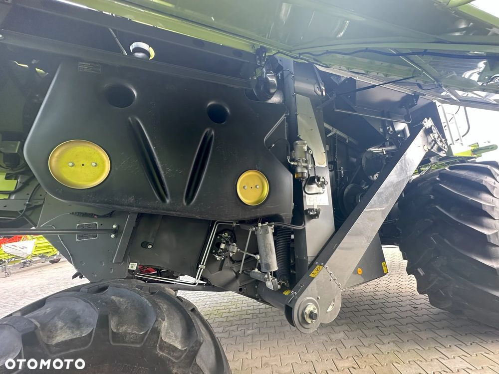 Claas TUCANO 440 - 10