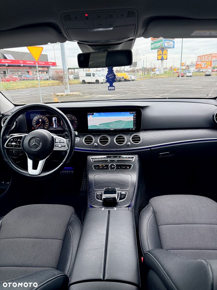 Mercedes-Benz Klasa E 220 d 9G-TRONIC Avantgarde - 34