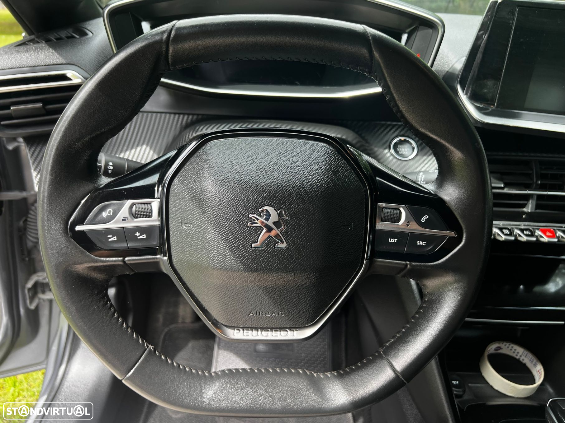 Peugeot e-208 Allure Pack - 5
