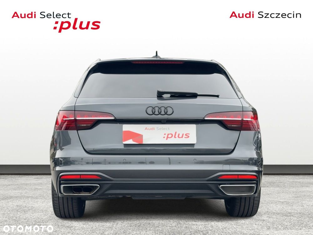Audi A4 - 4