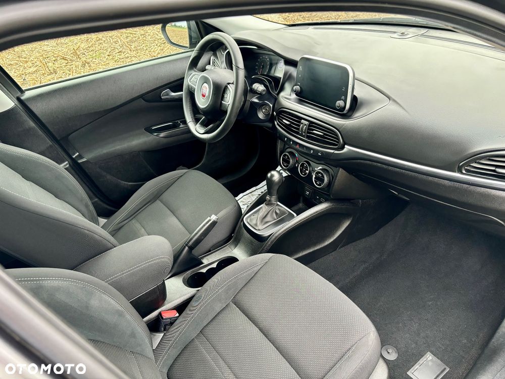 Fiat Tipo 1.6 MultiJet DCT Lounge - 13