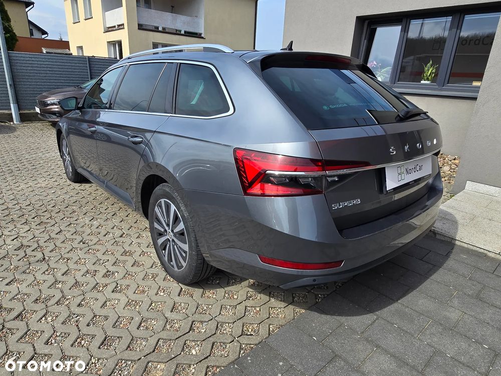 Skoda Superb 2.0 TDI SCR Style DSG - 7
