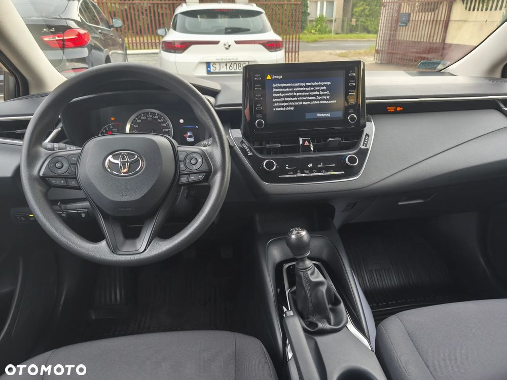 Toyota Corolla 1.5 Active - 18
