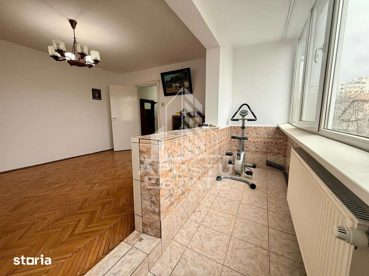 Apartament 4 camere, etaj intermediar, zona Circumvalatiunii,Timisoara — fotografia 1