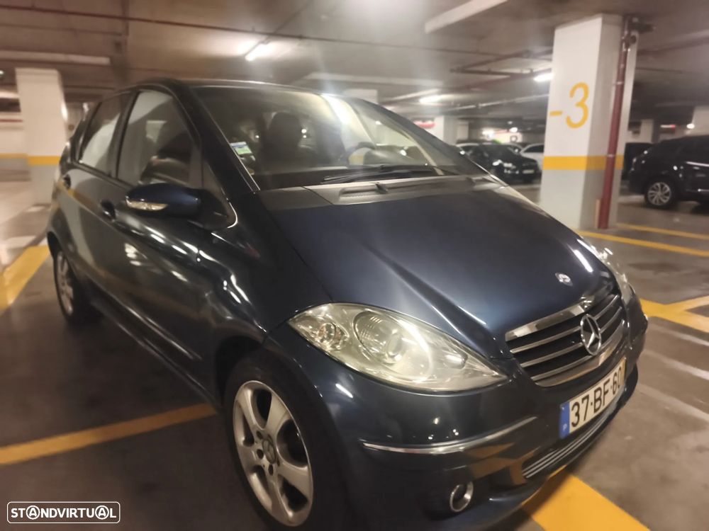 Mercedes-Benz A 180