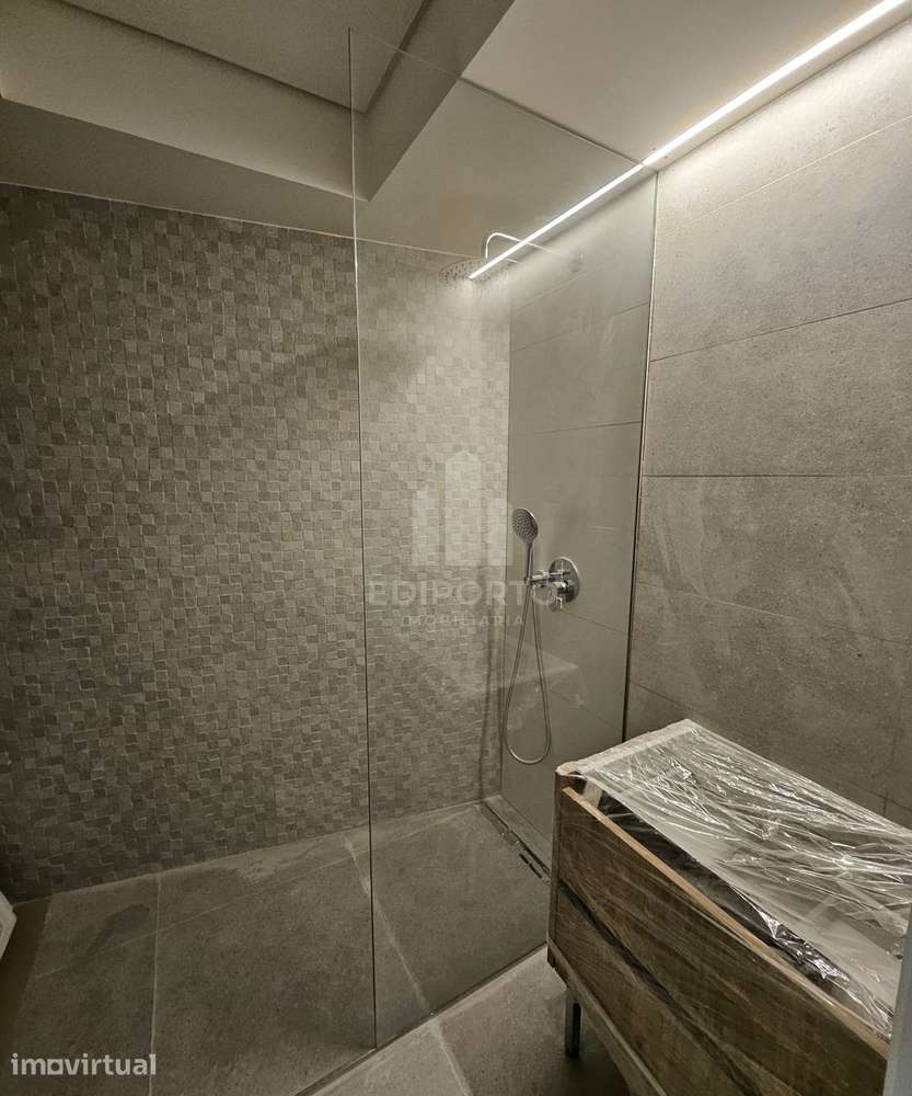 Apartamento T1 Novo no Centro do Porto - Grande imagem: 4/14
